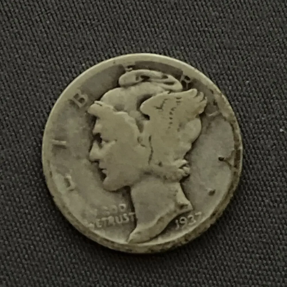 4 US Coin 1937,1936,1939,1940 Mercury .10Ten Cent Dime 90% Silver Circulated